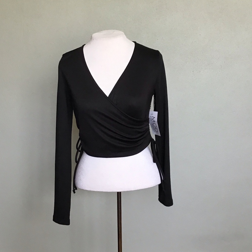 Mod on Trend Black Side Ruched Faux-Wrap Long Sleeves Cropped Top Size M